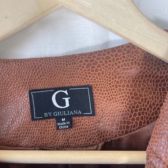 G By Giuliana Cognac Brown Texted Vegan Leather Jacket Sz M - Picture 5 of 8